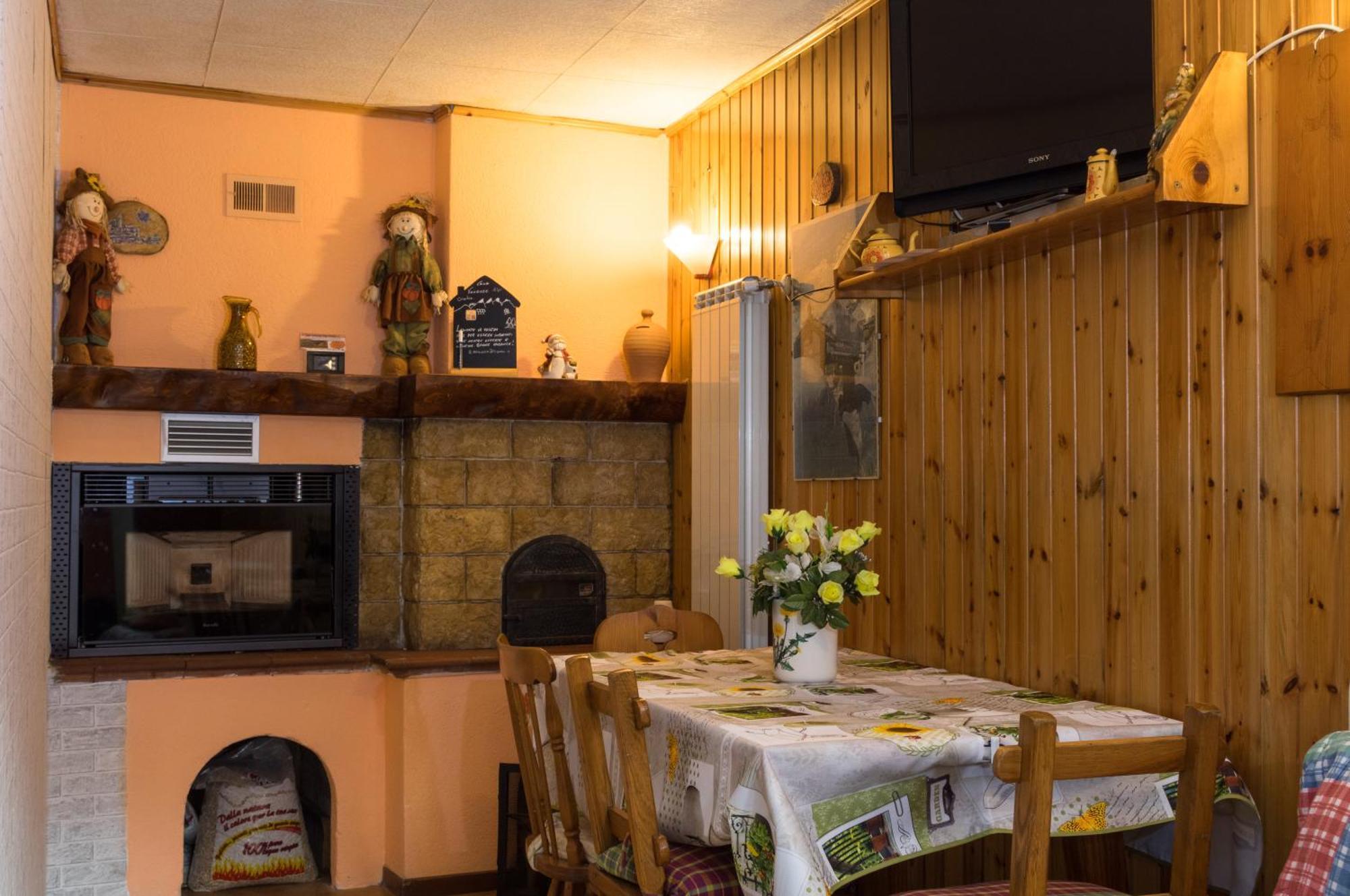 Ferienwohnung Goccia Di Resina #Sharingorobie Serina  Exterior foto