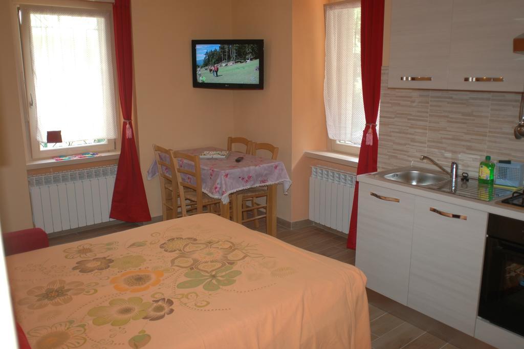 Ferienwohnung Goccia Di Resina #Sharingorobie Serina  Exterior foto